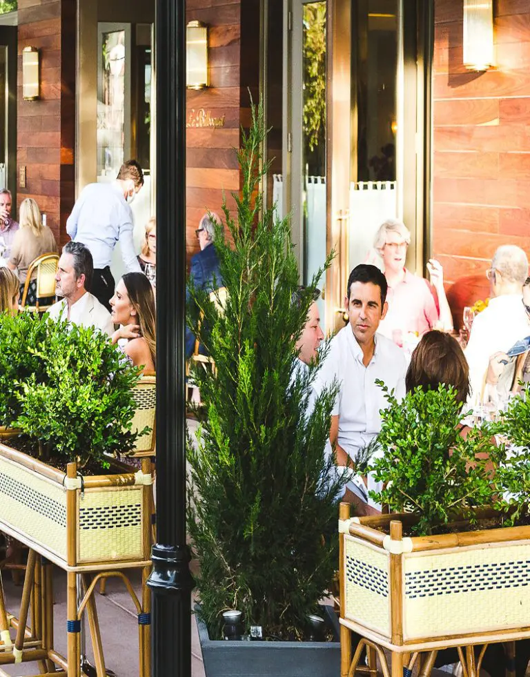 People having brunch outside