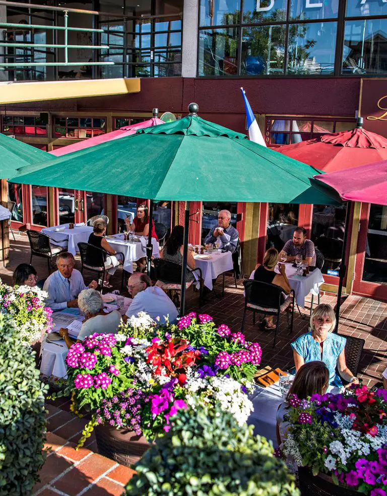 People having brunch on a patio